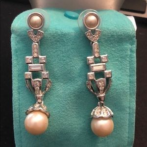 Pierced silver pearl crystal earrings